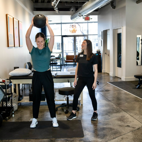 Join-our-team-helio-physical-therapy-overland-park-ks