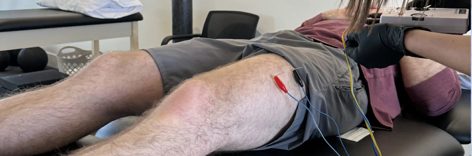 electrical-stimulation-HelioKC-Physical-Therapy-Overland-Park-KS-header