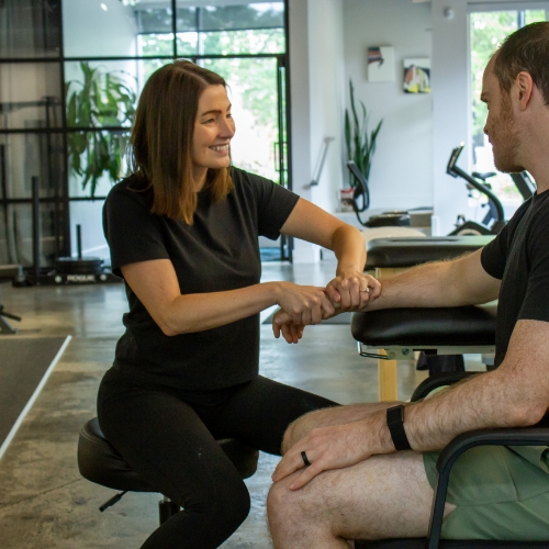 joint-pain-HelioKC-Physical-Therapy-Overland-Park-KS