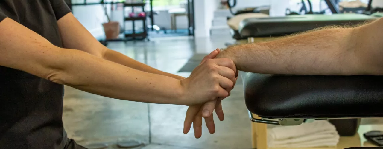 hand-pain-Helio-KC-Overland-Park-KS